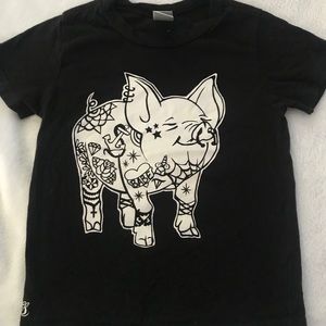 3t tattooed Wilbur tee